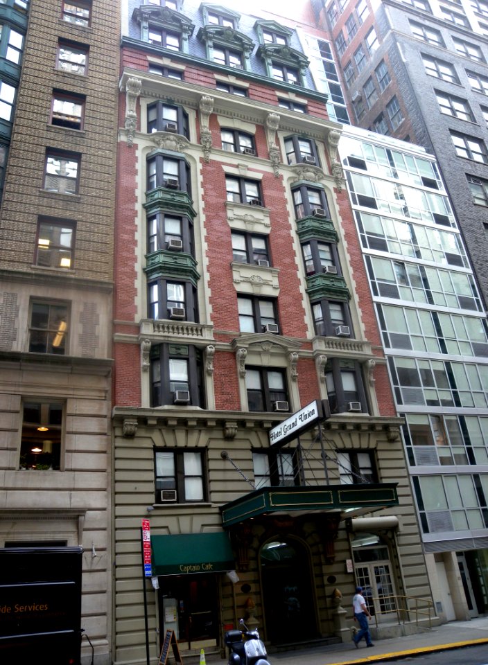 Hotel Grand Union 34 E32 jeh