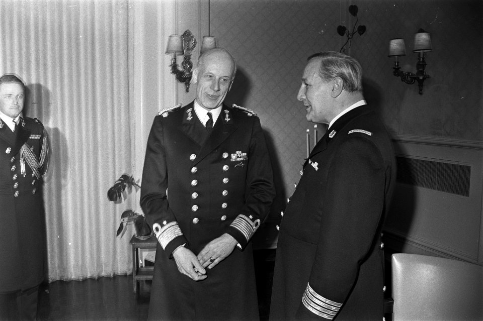 Hoofdvlootaalmoezenier dr. L. A. M. Goossens 25 jaar priester, Bestanddeelnr 920-1632