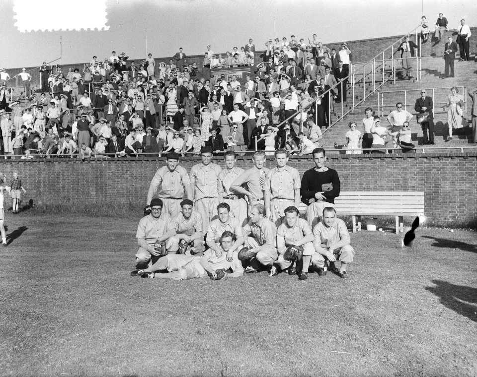 Honkbal Holland tegen Engeland. Nederland 9 tal, Bestanddeelnr 905-1891