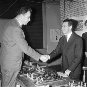 Hoogovenschaaktoernooi, winnaar de Rus Polugajevski, Bestanddeelnr 918-7319