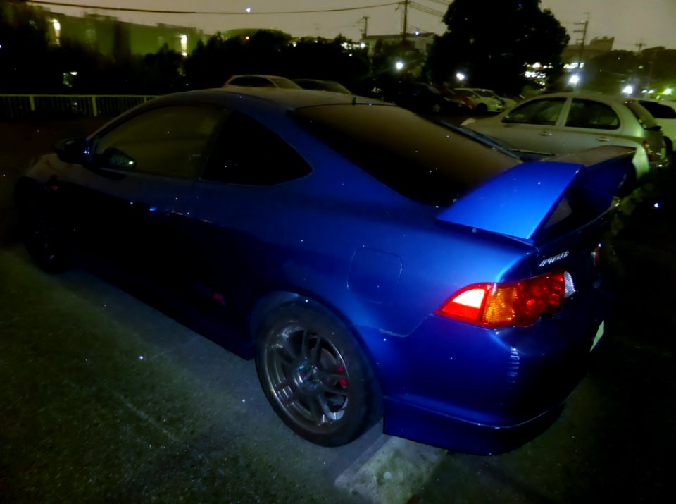 Honda INTEGRA TYPE R (DC5) at night rear