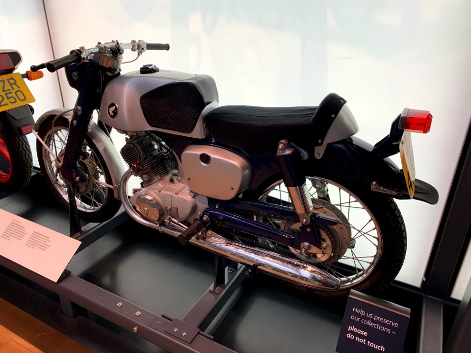 Honda motorcycle, National Museum of Scotland pic2