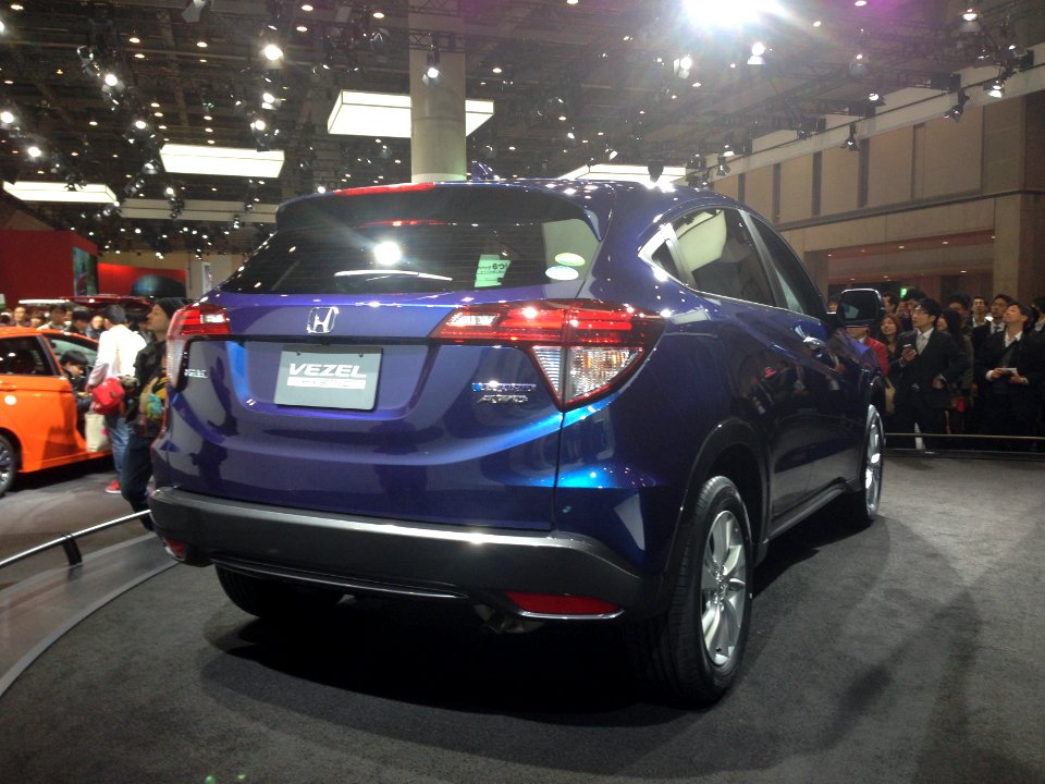 Honda Vezel Hybrid X rear - Tokyo Motor Show 2013