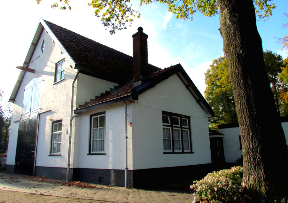 Hoofdgebouw forellenkwekerij Zwaanspreng