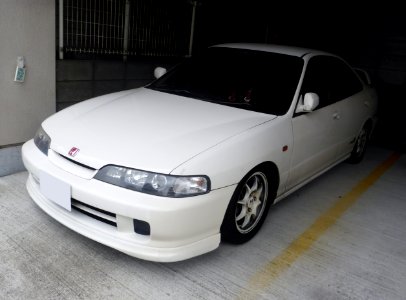 Honda INTEGRA TYPE R 4door (DB8) front
