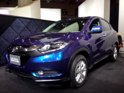 Honda Vezel Hybrid X front - Tokyo Motor Show 2013