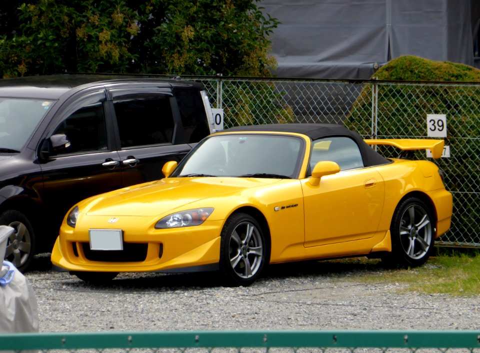 Honda S2000 type S (AP2) front