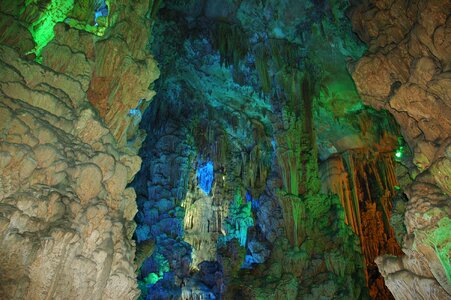 Cave travel tourism