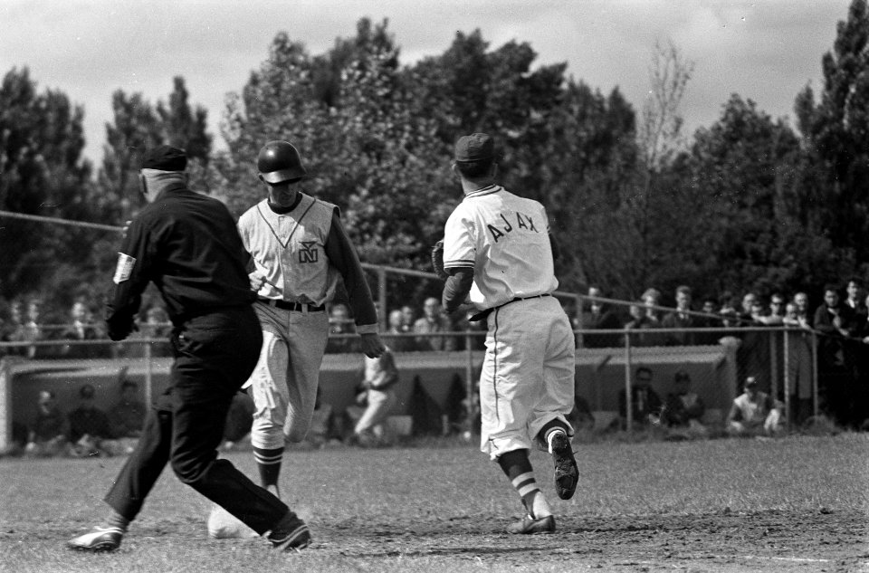 Honkbal Ajax tegen Haarlem Nicols 2-13, Bestanddeelnr 916-5624