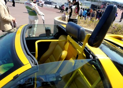 Honda NSX Type T (NA2) used as a marshal car of SUZUKA CIRCUIT (3)