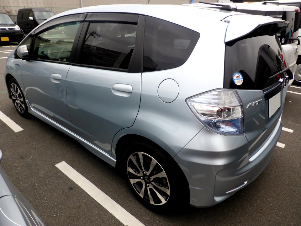 Honda FIT HYBRID RS (GP4) rear