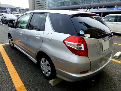 Honda FIT SHUTTLE 15X Cool Edition (GG7) rear