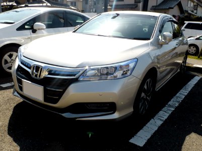 Honda Accord HYBRID LX (CR6) front