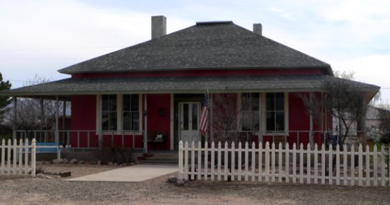 Hooker town house (Willcox AZ) from NW 1