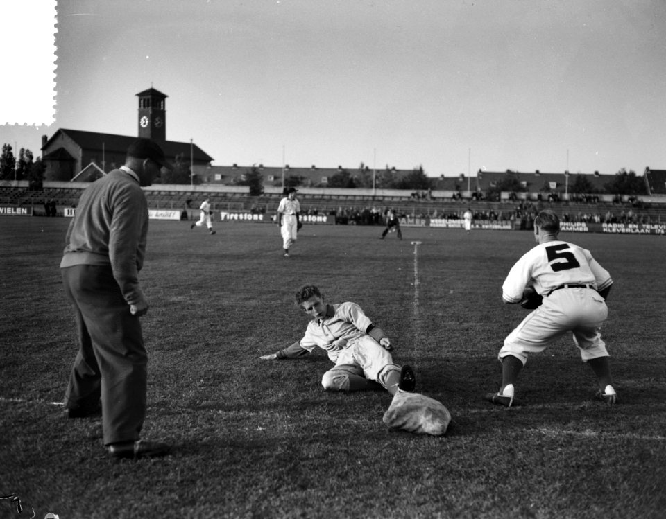 Honkbal. Haarlem tegen Amsterdam, Bestanddeelnr 907-8085