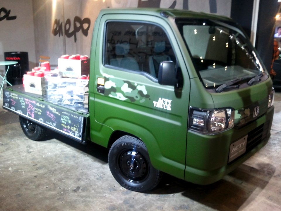 Honda Acty truck - Tokyo Auto Salon 2011