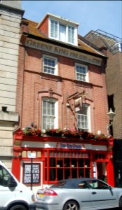 Hop Poles pub, 13 Middle Street, Brighton (July 2020)