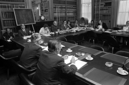 Hoorzitting over verhoging kijk en luistergelden in gebouw Tweede Kamer, Bestanddeelnr 925-9826