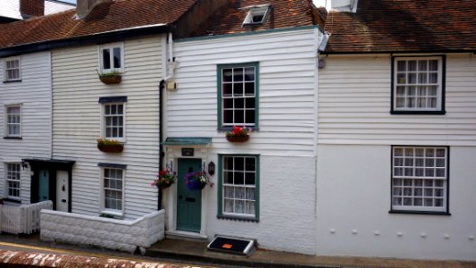 Hope Cottage 8 - Spyers Cop 9, Church Street, Old Town, Bexhill