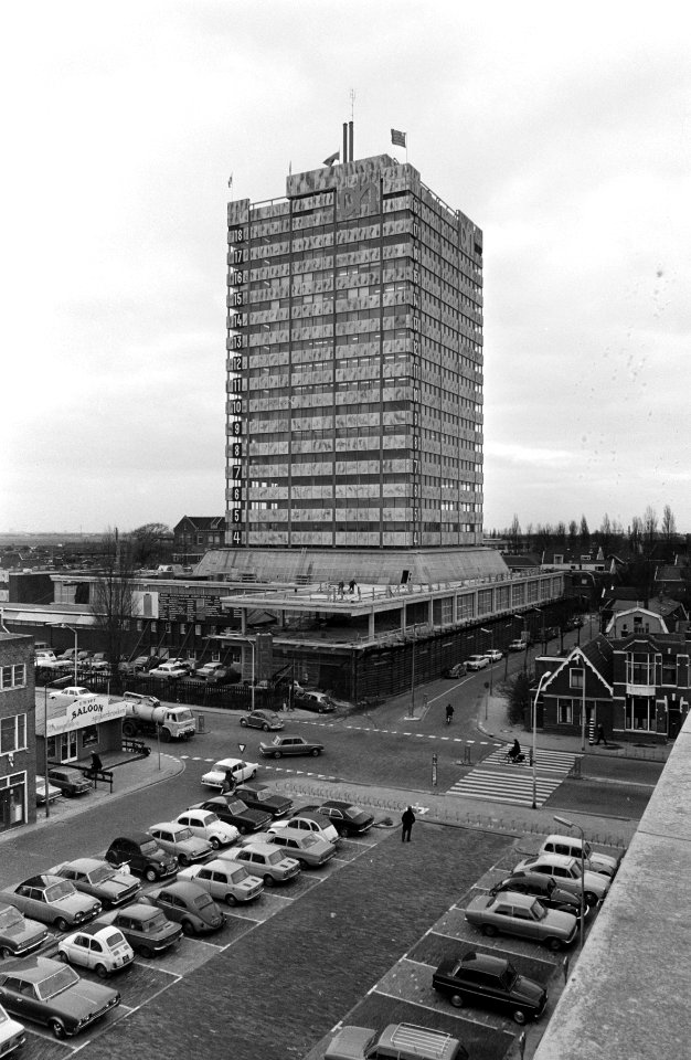 Hoogste punt bereikt van nieuw hoofdkantoor Albert Heyn Zaandam, Bestanddeelnr 924-2310