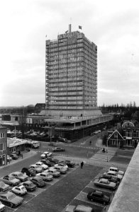 Hoogste punt bereikt van nieuw hoofdkantoor Albert Heyn Zaandam, Bestanddeelnr 924-2310