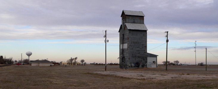 Hooker Woodframe Grain Elevator from SE 1