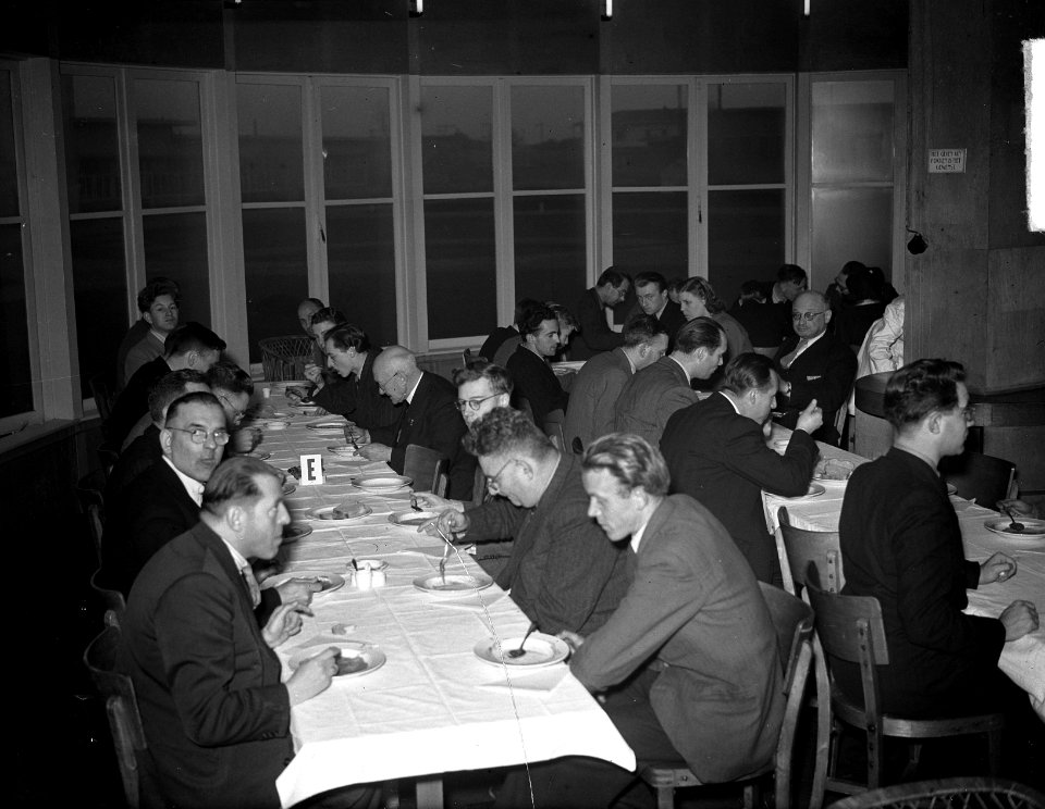 Hoogovensschaaktoernooi. Diner, Bestanddeelnr 903-1955