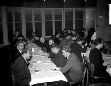 Hoogovensschaaktoernooi. Diner, Bestanddeelnr 903-1955