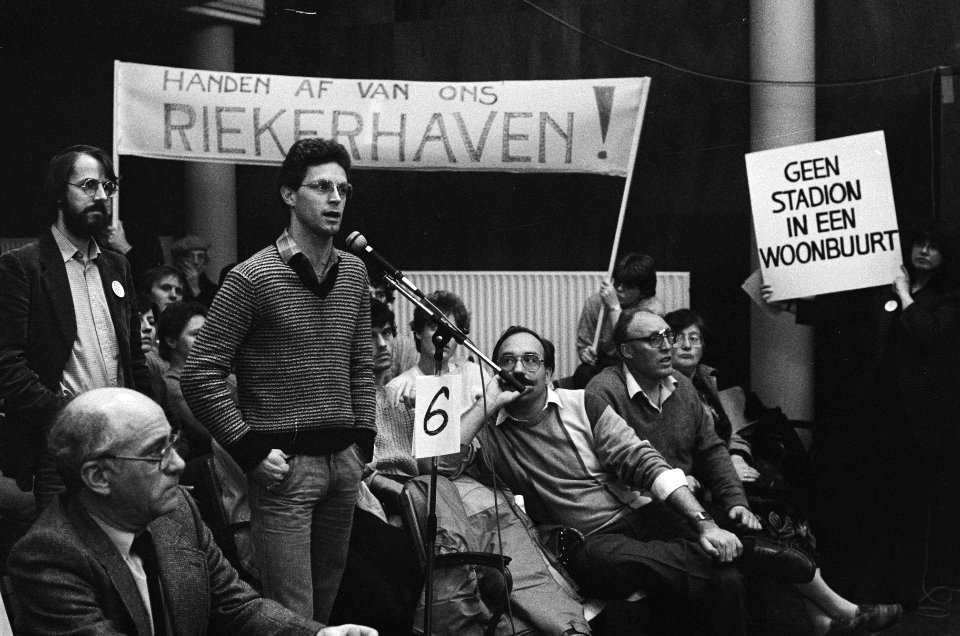 Hoorzitting Stadionbuurt (Amsterdam) over de eventueel te houden Olympische Spel, Bestanddeelnr 933-1777