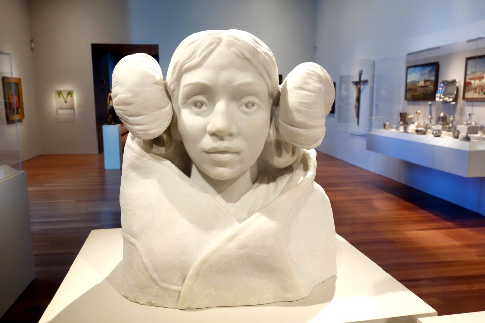 Hopi Woman by Joseph J. Mora, c. 1910, marble - De Young Museum - DSC00988