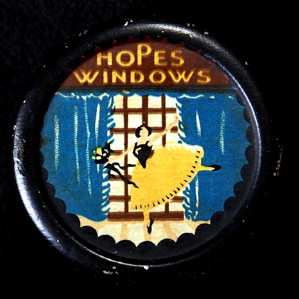 HOPES WINDOWS, miniature pictorial glass polish tin