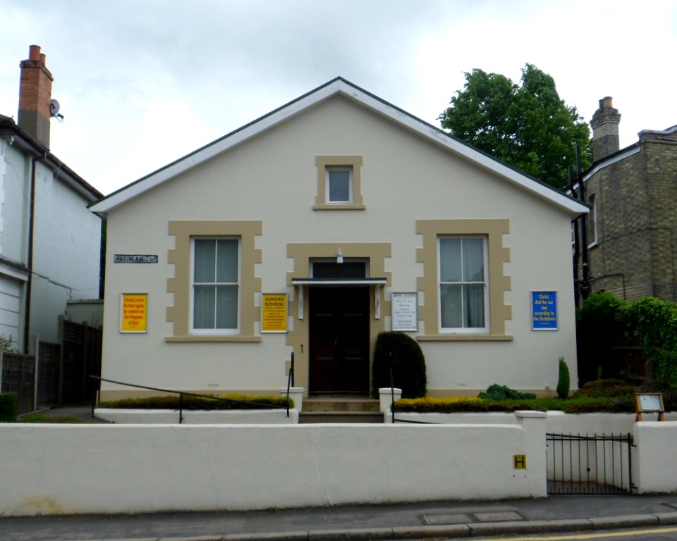 Hope Strict Baptist Chapel, Shaw's Corner, Redhill (June 2013) (2)