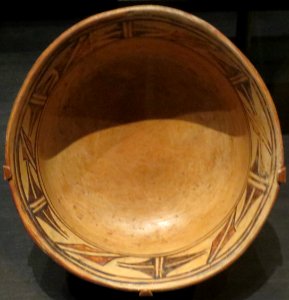 Hopi stew bowl, 1895-1900, Heard Museum II photo