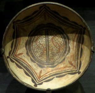 Hopi stew bowl, 1895-1900, Heard Museum I photo