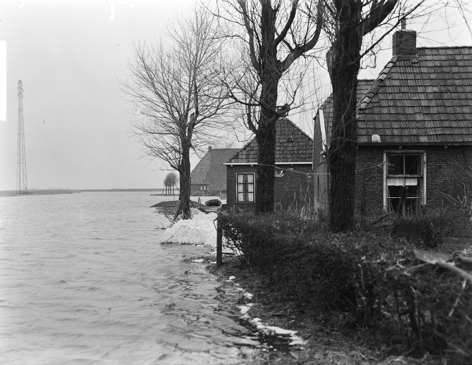 Hoogwater Hempens in Friesland, Bestanddeelnr 904-3933