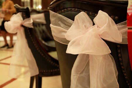 Dining ribbon pink ribbons