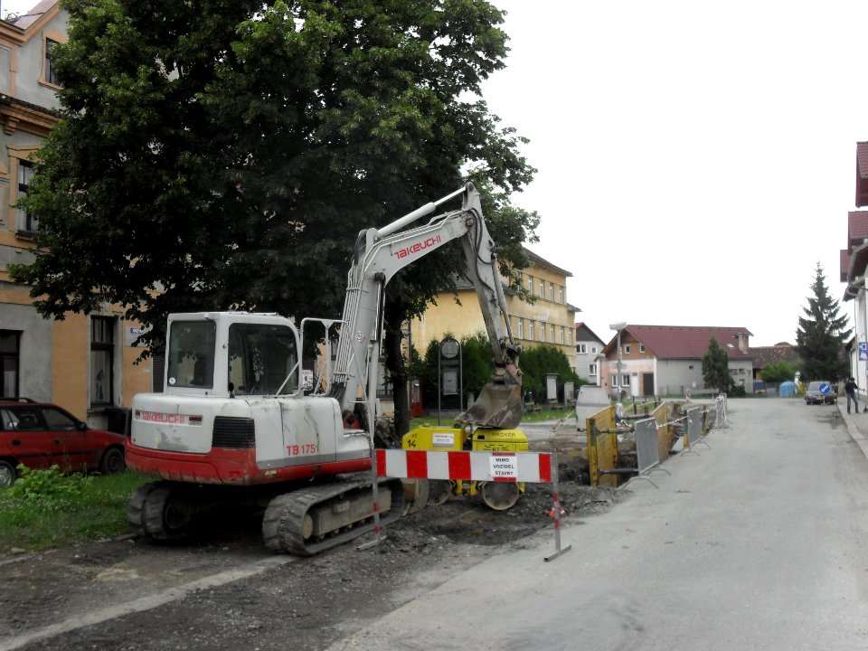 Horažďovice, předměstí - oprava kanalizace 4