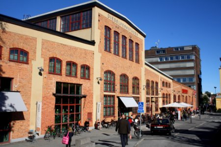 Ingång till Dieselverkstaden bild 1