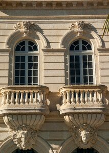 Windows balconies sculptures photo
