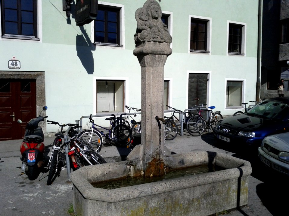 Innsbruck-MariaHilfst48-Brunnen