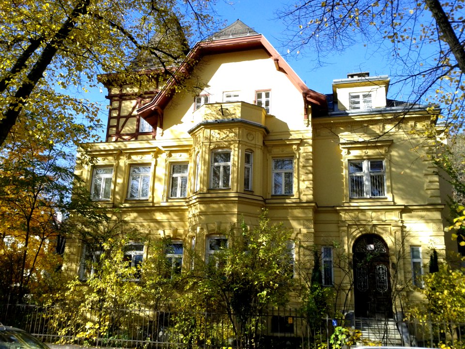 Innsbruck-Falkstr1
