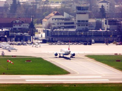 Innsbruck, Flughafen, Turm, 1