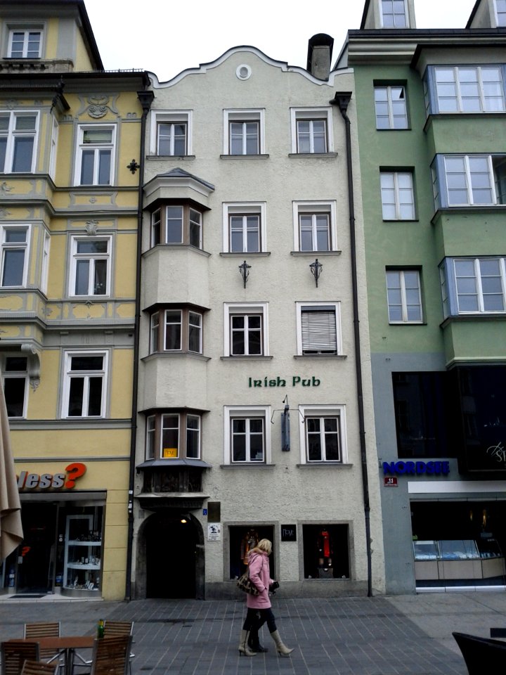 Innsbruck-MariaTheresienstr9
