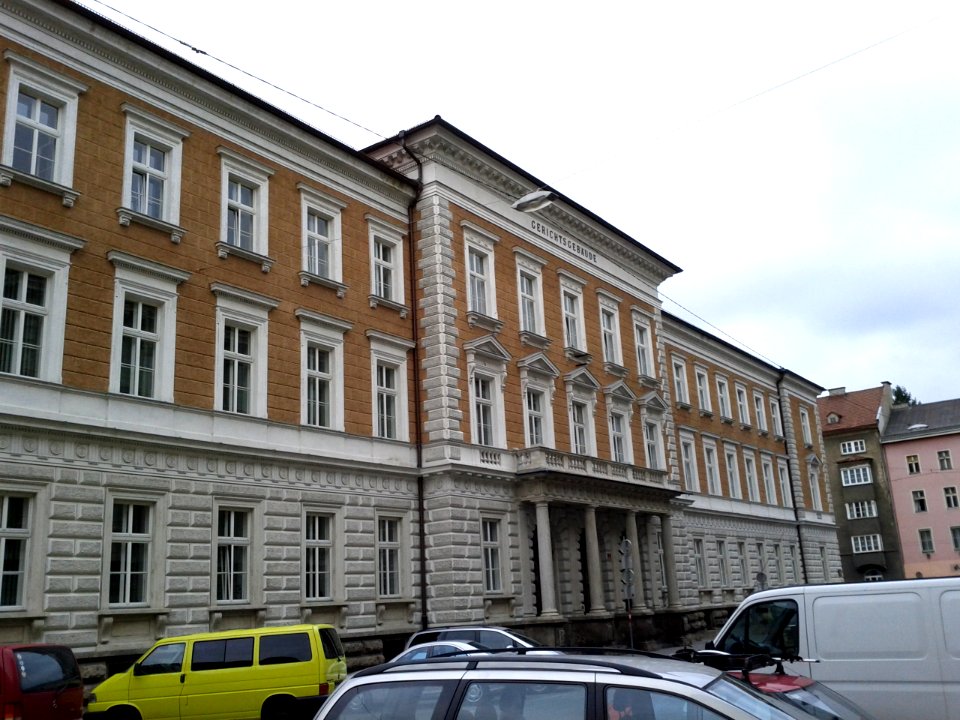 Innsbruck-Schmerlingstr1