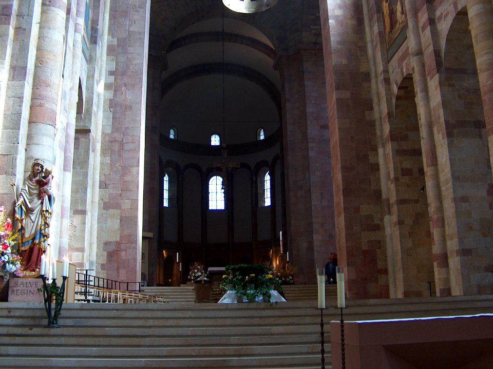 Innenansicht Dom zu Speyer 08 04 2012 5