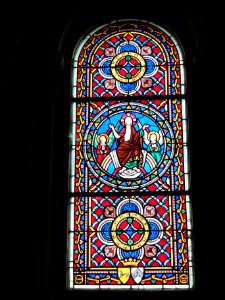 Ingrandes-sur-Vienne (Vienne) église, vitrail Résurrection du Christ