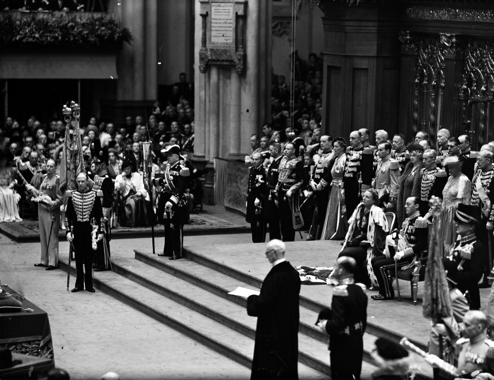 Inhuldiging koningin Juliana. Plechtigheid in de Nieuwe Kerk te Amsterdam (volgn, Bestanddeelnr 900-0204
