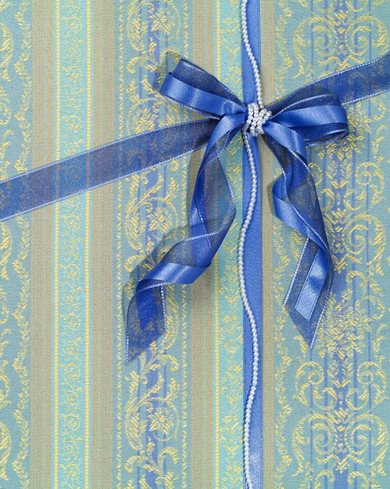 Blue band model decoration