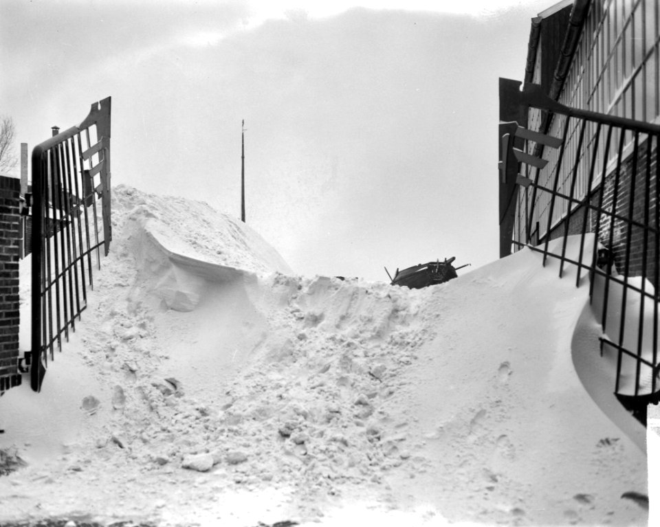 Ingesneeuwd Monnikendam, Bestanddeelnr 914-6707
