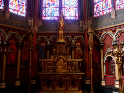 Inside in Amiens Cathedral, pic-002